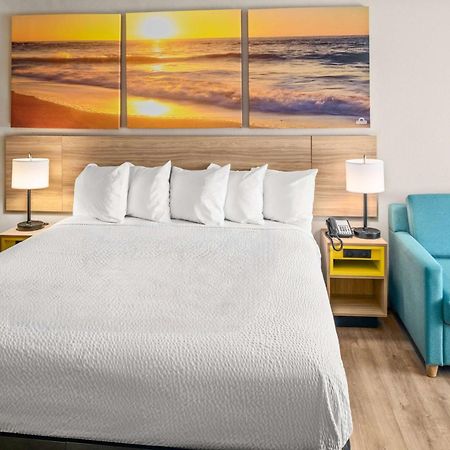 Days Inn & Suites By Wyndham Artesia Eksteriør bilde